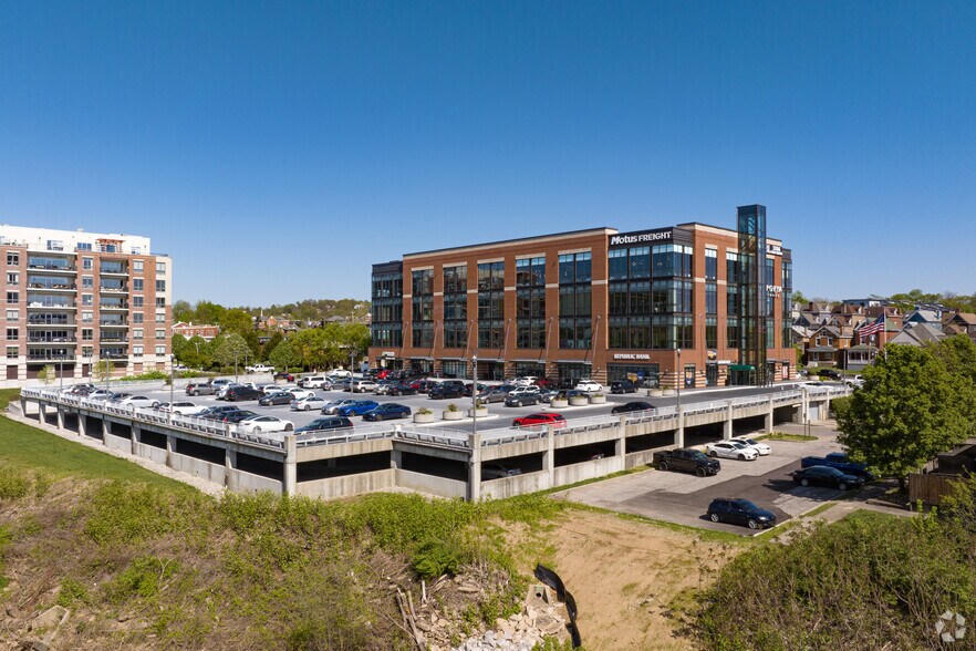 More Photos Of 119 Fairfield Ave, Bellevue Office For Lease