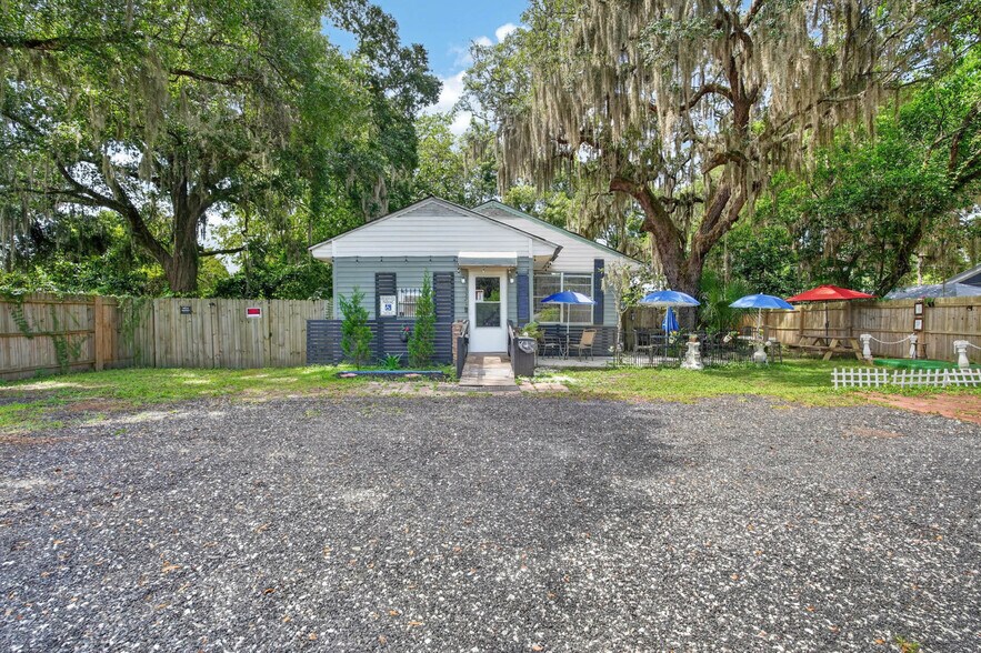 More Photos Of 3323 Saint Johns Ave, Palatka Restaurant For Sale