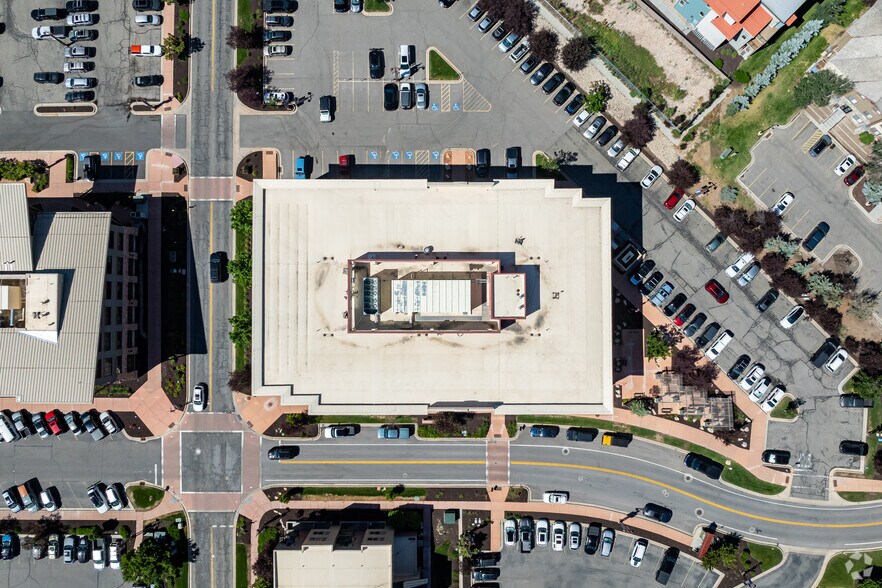 More Photos Of 1441 W Ute Blvd, Park City Office For Lease