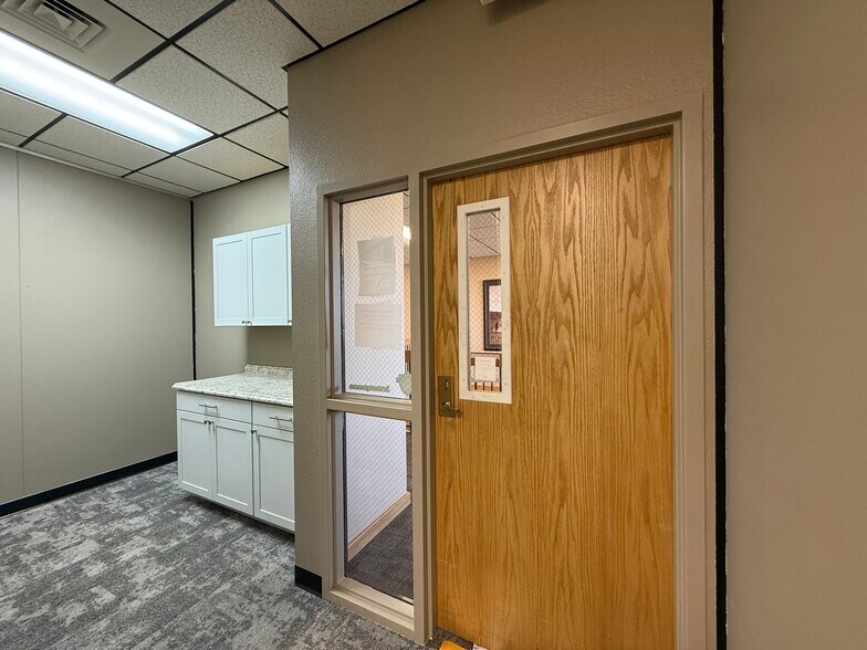 More Photos Of 2626 Winne Ave, Helena Skilled Nursing Facility For Lease