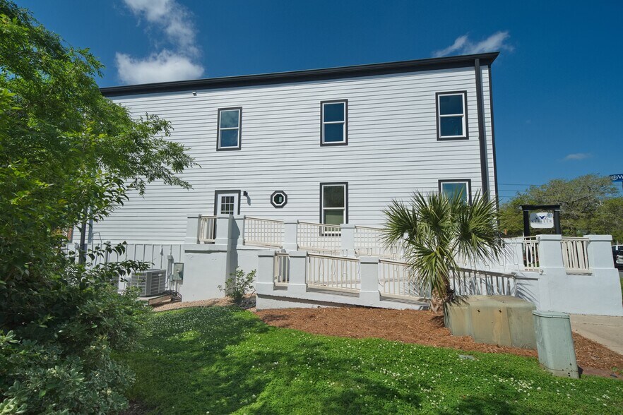 More Photos Of 3375 Capital Cir NE, Tallahassee Office For Sale