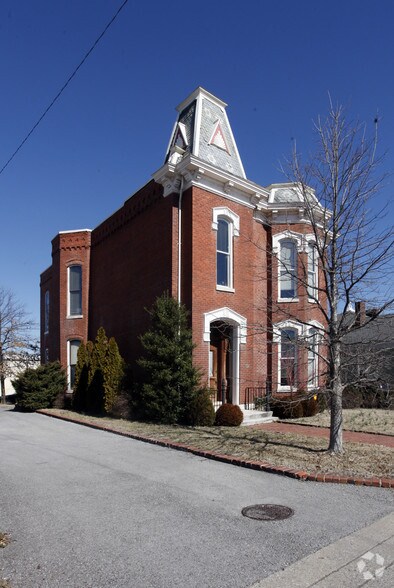 More Photos Of , Nashville Unknown For Sale