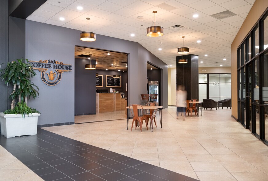 More Photos Of 600 S Tyler St, Amarillo Office For Lease