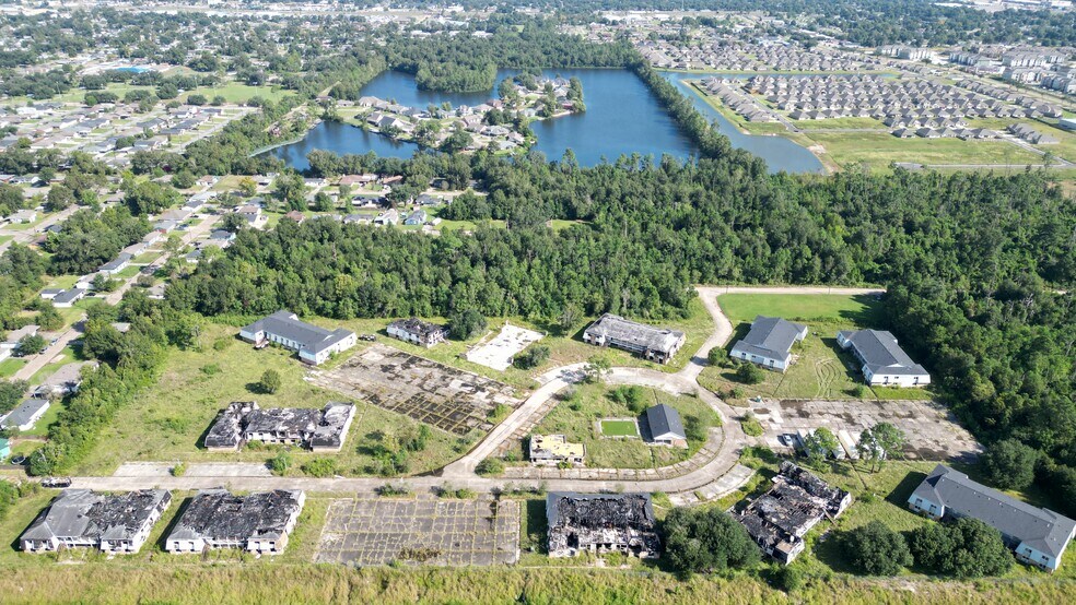 More Photos Of 1900 Prejean Dr, Lake Charles Apartments For Sale