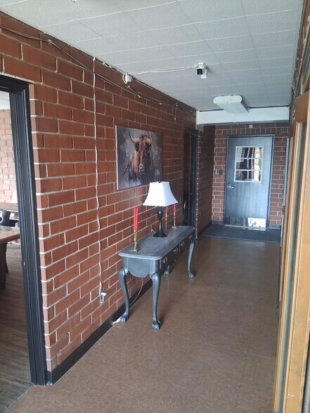 More Photos Of 4453 Broadway, Macon-Bibb Distribution For Lease