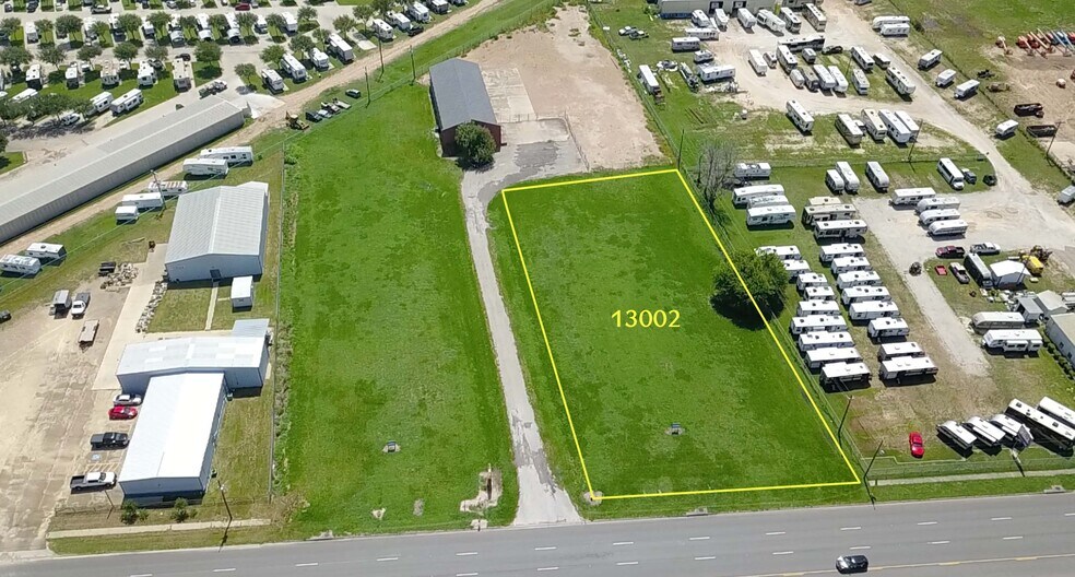 More Photos Of 13002 N Navarro St, Victoria Land For Sale