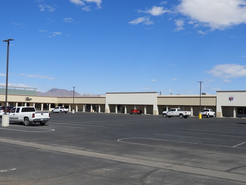 More Photos Of 1960 W Thatcher Blvd, Safford Unknown For Lease