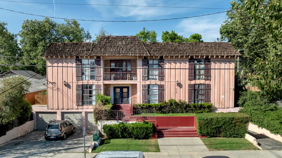 Primary Photo Of 729 Raleigh St, Glendale Apartments For Sale