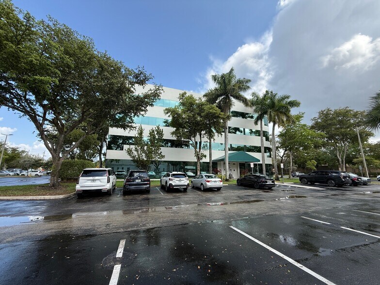 More Photos Of 3 SW 129th Ave, Pembroke Pines Medical For Lease