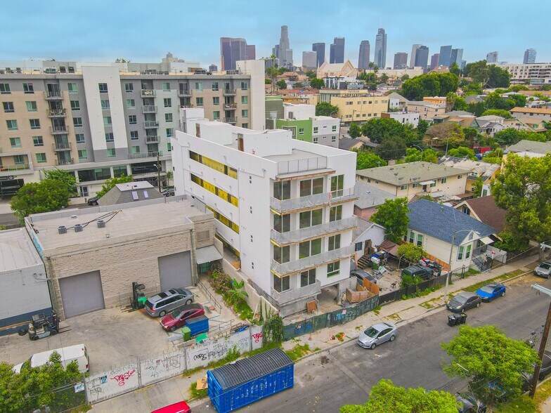 Primary Photo Of 319 N Westlake Ave, Los Angeles Apartments For Sale