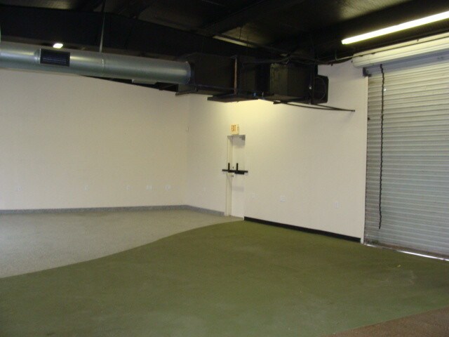 More Photos Of 710 E IH 30, Garland Freestanding For Lease