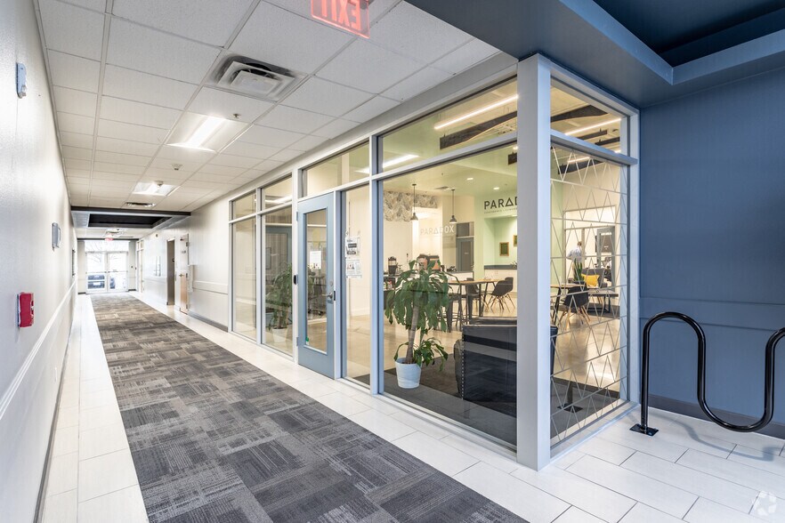 More Photos Of 8522 Broadway, San Antonio Coworking Space