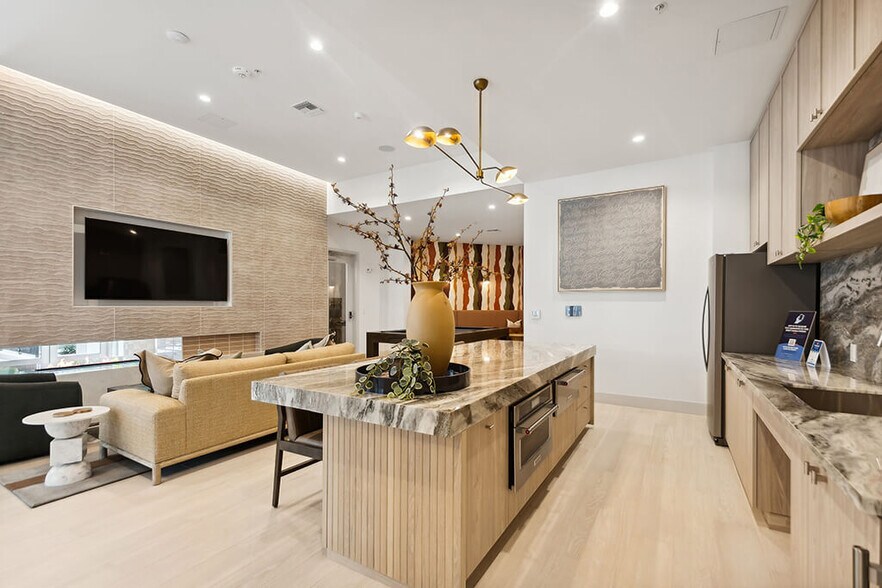 More Photos Of 6500 N Andrews Ave, Fort Lauderdale Apartments For Lease