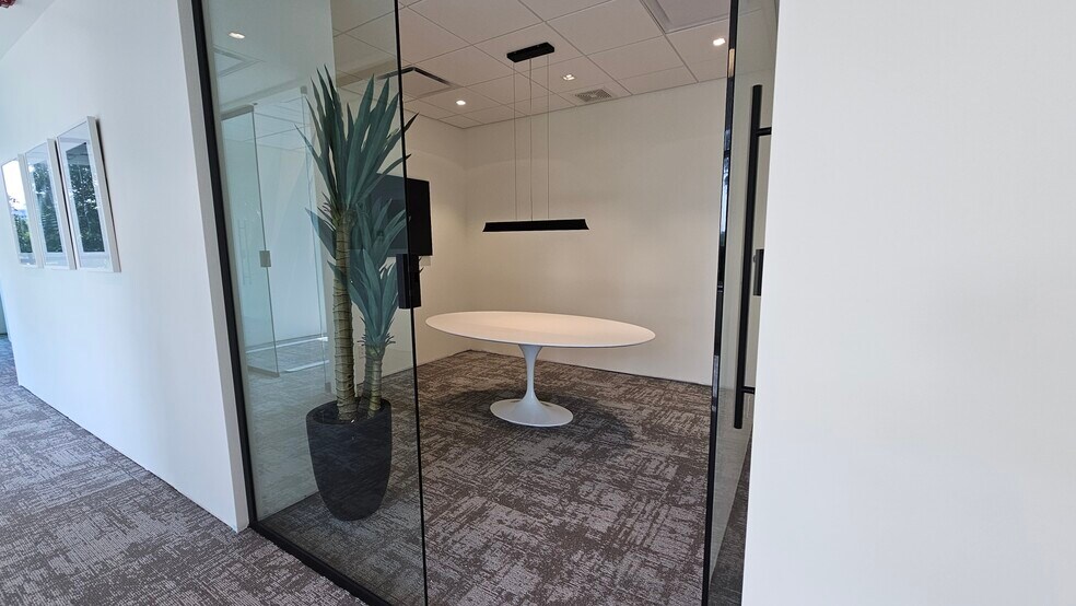 More Photos Of 170 Evans Av, Toronto Office For Lease