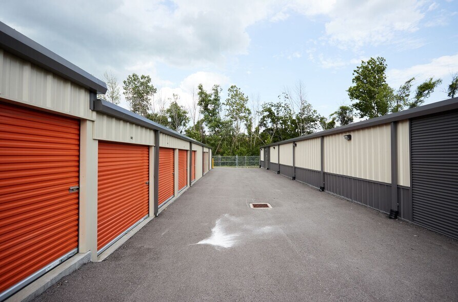 More Photos Of 1801 N Woodbine Rd, Saint Joseph Self Storage For Sale