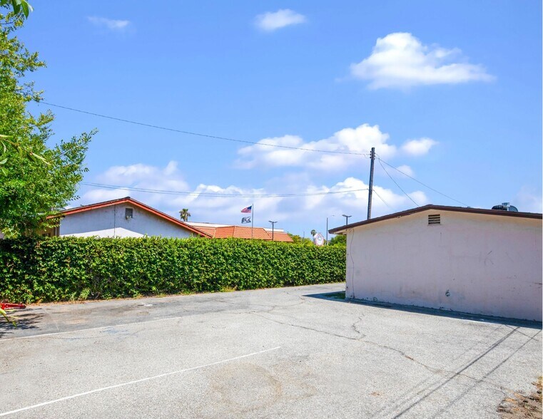 More Photos Of 1341-1343 E Las Tunas Dr, San Gabriel Storefront Retail Residential For Sale
