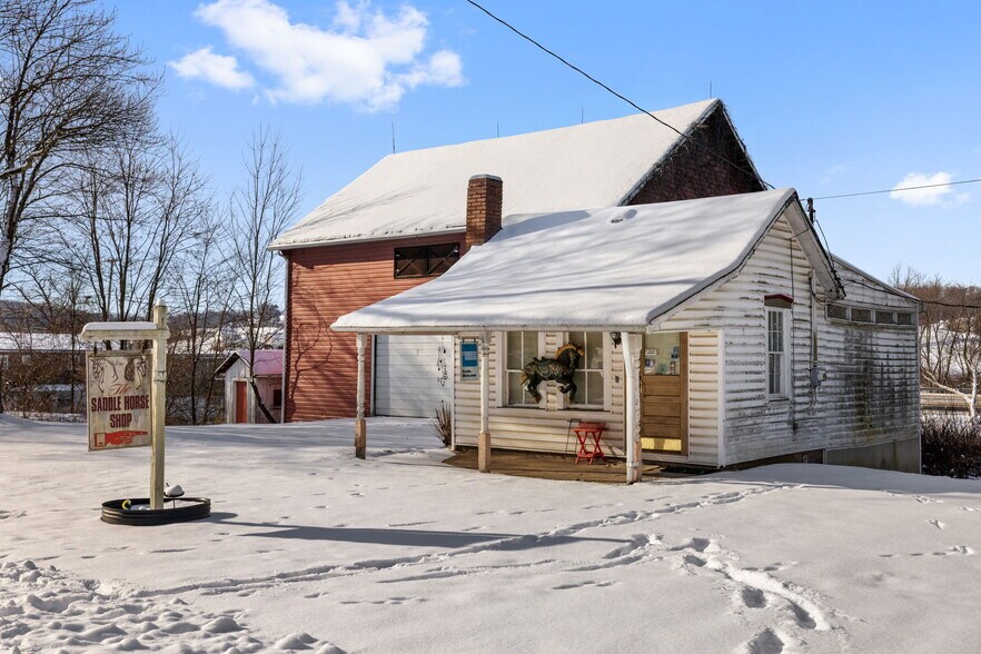 More Photos Of 118 Saltarka Ln, Zelienople Specialty For Sale