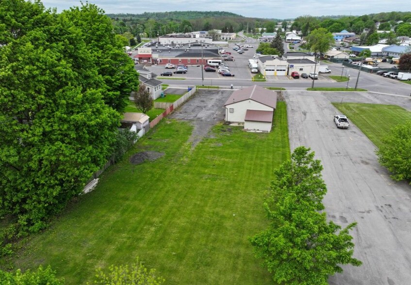 More Photos Of 97 East Ave, Newark General Retail For Sale