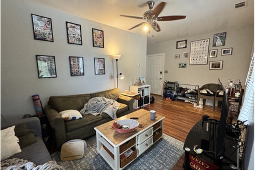 More Photos Of 588 NE Parkway Dr, Atlanta Apartments For Sale