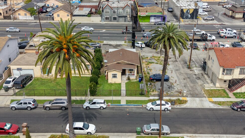 More Photos Of , Los Angeles Unknown For Sale