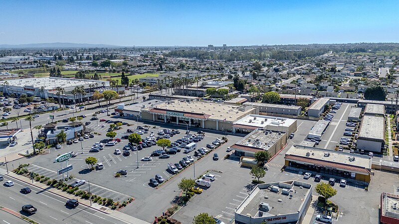 More Photos Of 6908-6916 Warner Ave, Huntington Beach Freestanding For Sale