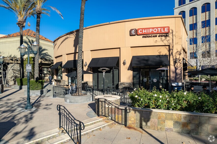 More Photos Of 26450 McBean Pky, Valencia Unknown For Lease