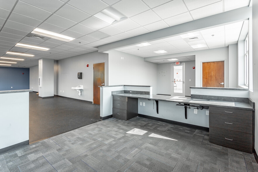 More Photos Of 281 N Lyerly St, Chattanooga Medical For Lease