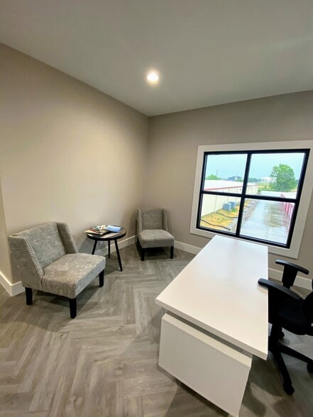 More Photos Of 13340 US 287 & 81, Haslet Office For Lease