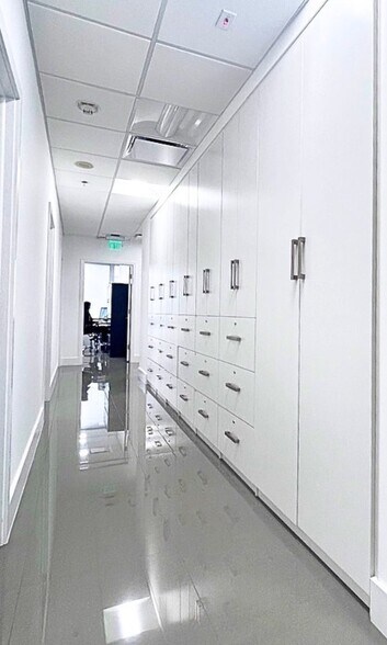 More Photos Of 150 SE 2nd Ave, Miami Coworking Space