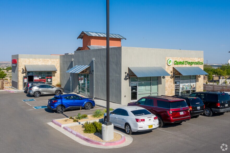 More Photos Of 1571 N Resler Dr, El Paso Unknown For Lease