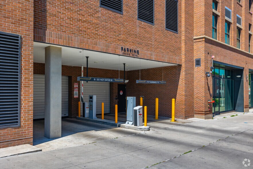 More Photos Of 2560 Welton St, Denver Coworking Space