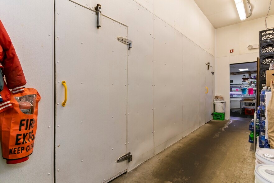 More Photos Of 2983 Cove Mountain Rd, Martinsburg Convenience Store For Sale