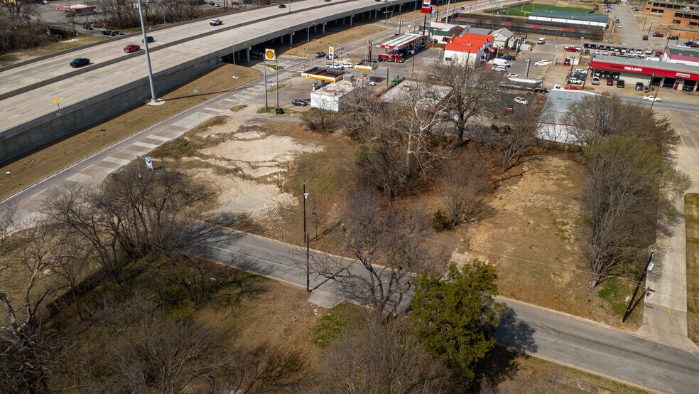 More Photos Of 515 W Jones St, Sherman Land For Sale