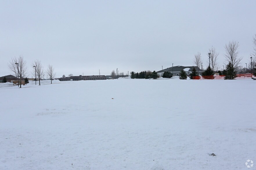 More Photos Of 1930 Premier Dr, Mankato Land For Sale