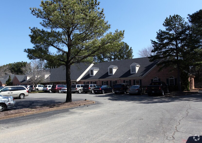 Primary Photo Of 2020 Exeter Rd, Germantown Medical For Lease