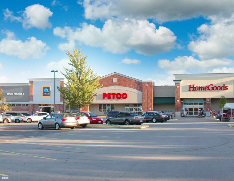 Primary Photo Of 200 N Edwards Blvd, Lake Geneva Storefront For Sale