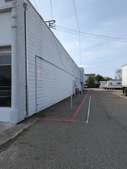 More Photos Of 1495-1511 150th Ave, San Leandro Multifamily For Sale