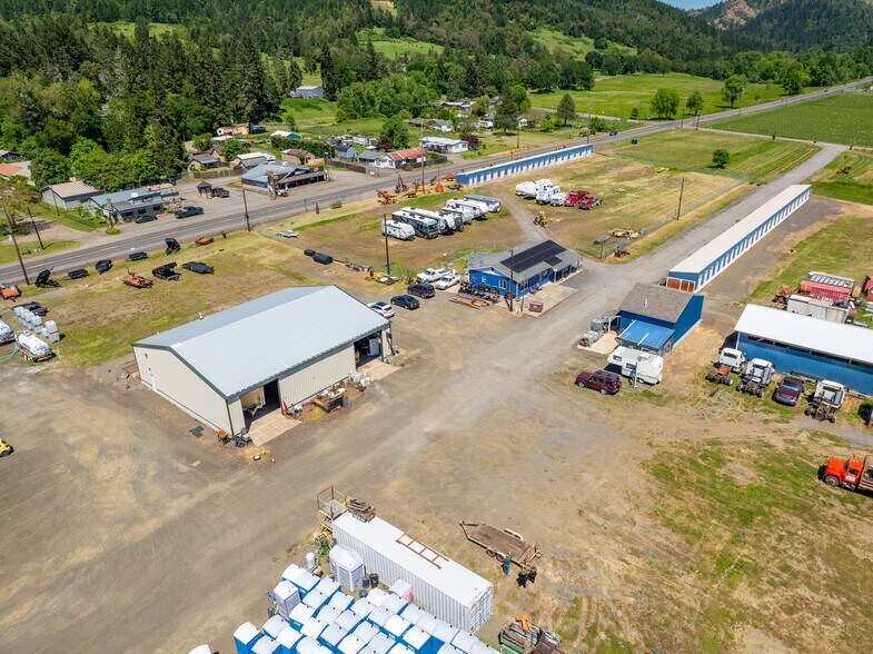 More Photos Of 215 Lawson Ln, Tenmile Warehouse For Sale