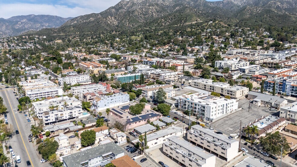 More Photos Of 10139 Hillhaven Ave, Tujunga Multifamily For Sale