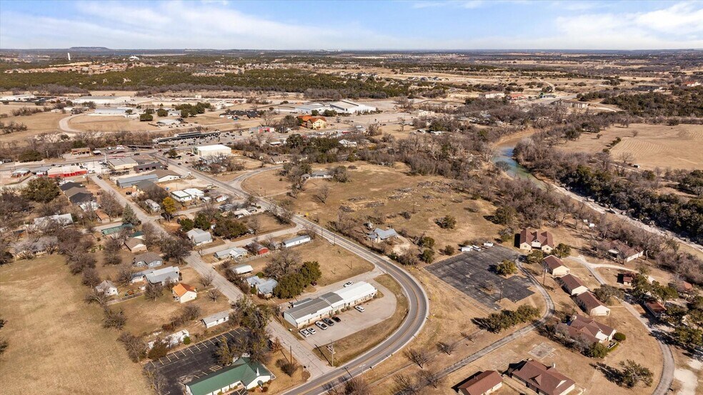 More Photos Of 1201 NE Barnard St, Glen Rose Land For Sale