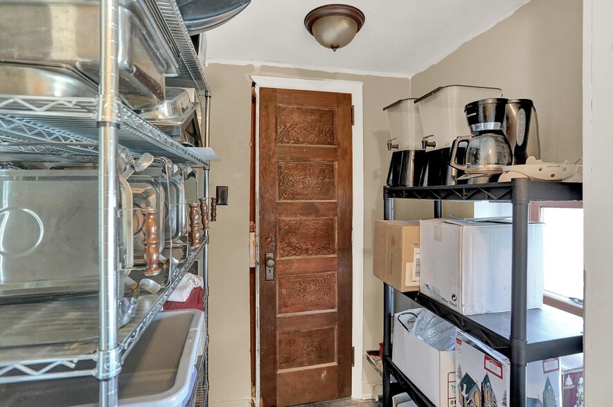 More Photos Of 111 S Walnut St, Edinburgh Theater Concert Hall For Sale