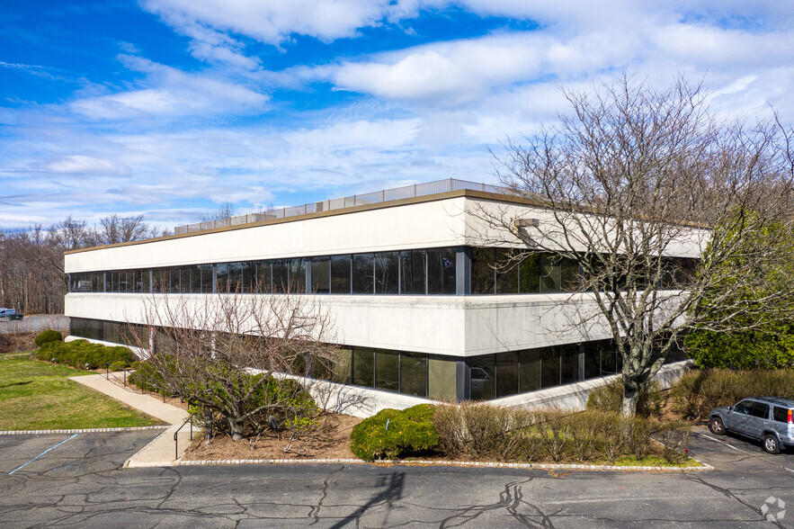 Primary Photo Of 350 Passaic Ave, Fairfield Office For Lease