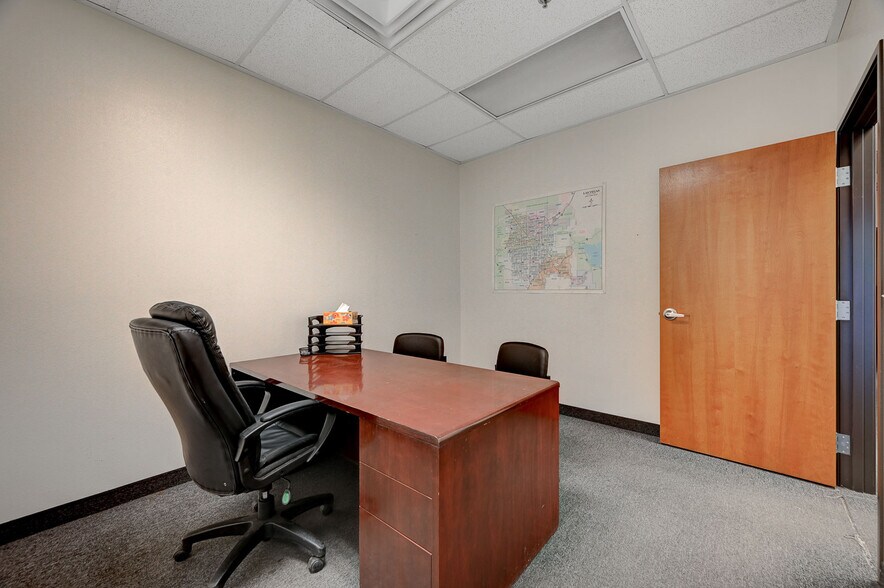 More Photos Of 3908 Civic Center Dr, North Las Vegas Distribution For Lease