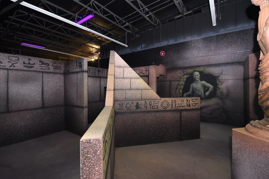 More Photos Of 122 W 900 N, Payson Bowling Alley For Sale