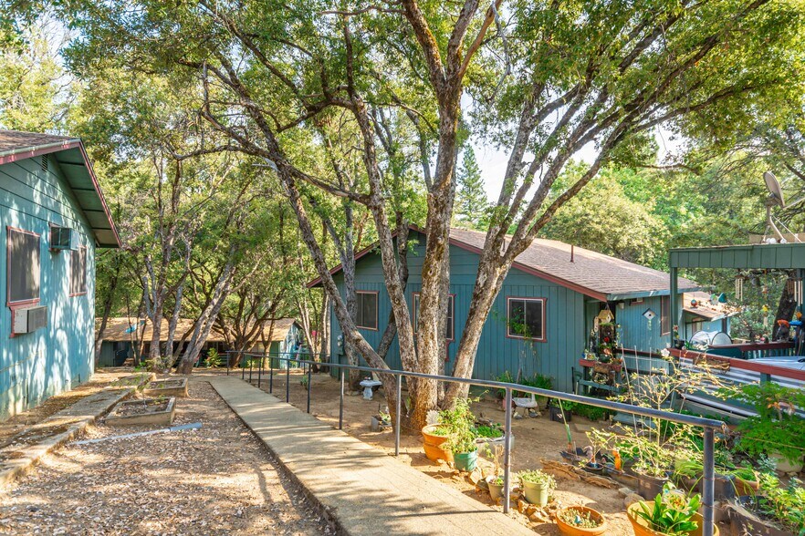 More Photos Of 13900 Ponderosa Way, Pine Grove Apartments For Sale