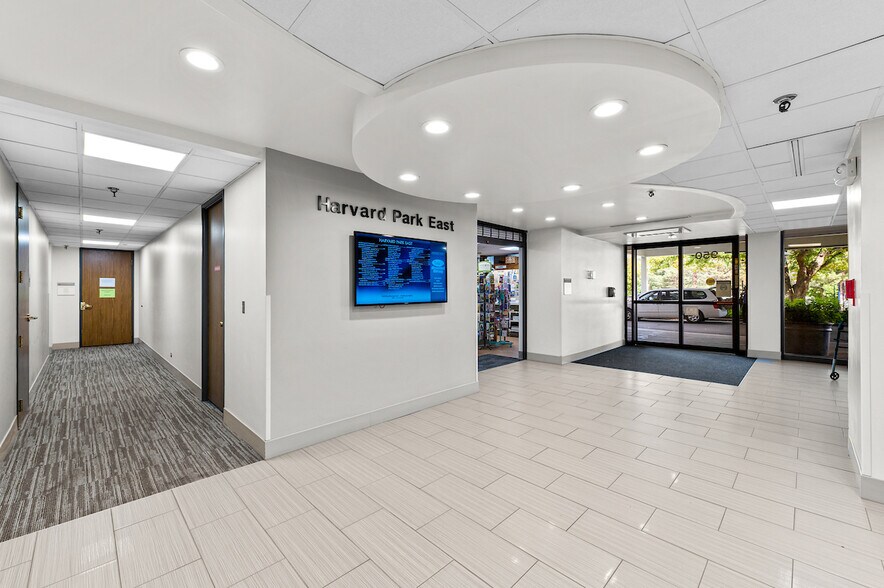 More Photos Of 950 E Harvard Ave, Denver Medical For Lease