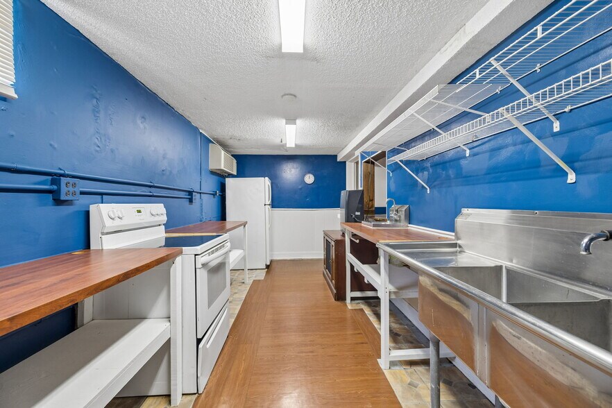 More Photos Of 270 Central Ave, Cleveland Storefront Retail Residential For Sale