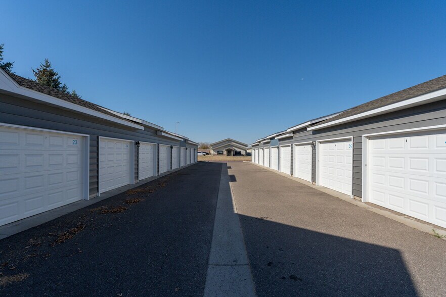 More Photos Of 1685 N Redding Ave, Windom Apartments For Sale