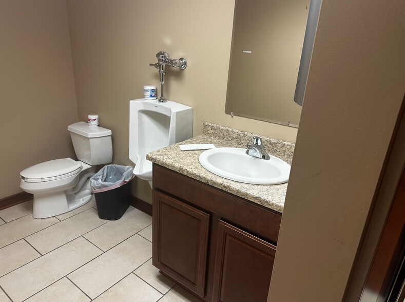 More Photos Of 6264 S Sunbury Rd, Westerville Office For Lease