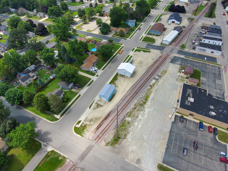 More Photos Of 14 1st SE st, Dodge Center Industrial For Sale